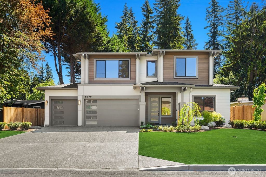 16711 NE 16th Place, Bellevue, WA 98008