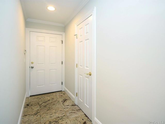 51 Inwood Road B, Port Washington, NY 11050