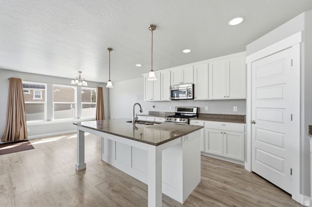 1478 S MOUNTAIN RIDGE DR, Saratoga Springs, UT 84045
