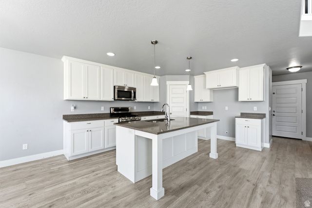 1478 S MOUNTAIN RIDGE DR, Saratoga Springs, UT 84045