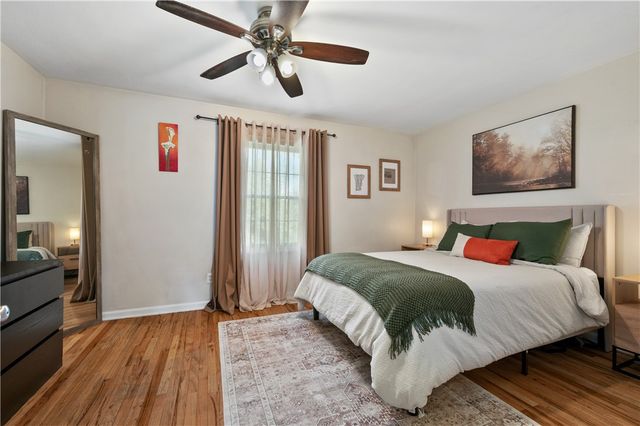 1012 Pennsbury Blvd, Pennsbury, PA 15205