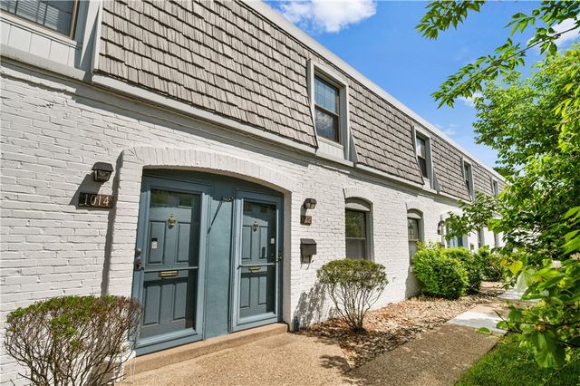 1012 Pennsbury Blvd, Pennsbury, PA 15205