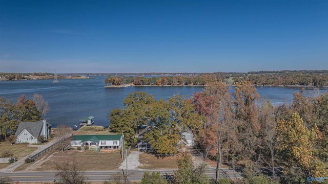 625 Foster Mill Road, Town Creek, AL 35672