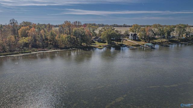 625 Foster Mill Road, Town Creek, AL 35672