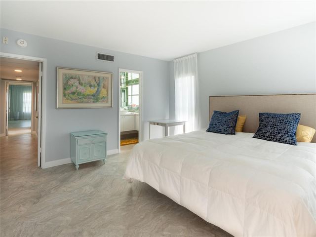 2850 N Palm Aire Drive 601, Pompano Beach, FL 33069