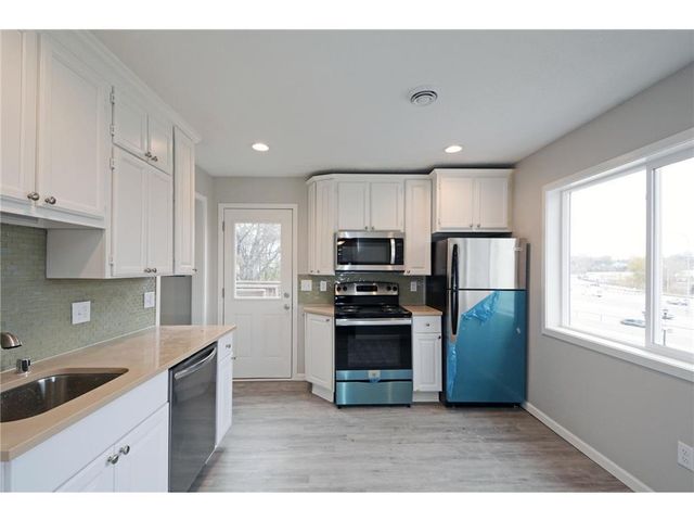 298 Jenks Avenue, Saint Paul, MN 55130