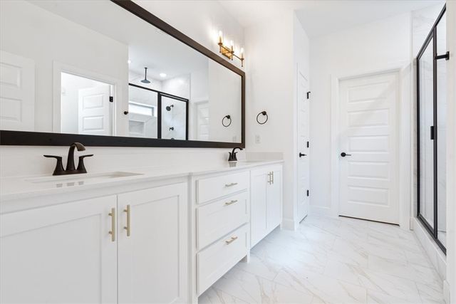 6902 SW High Meadow Boulevard, Bentonville, AR 72713