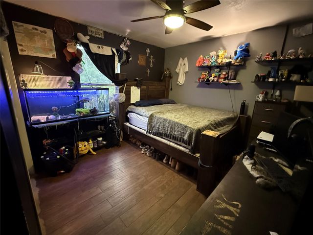 2711 Lucile Herrin, Dallas, TX 75227