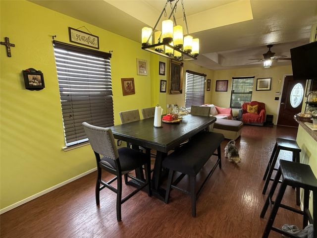 2711 Lucile Herrin, Dallas, TX 75227