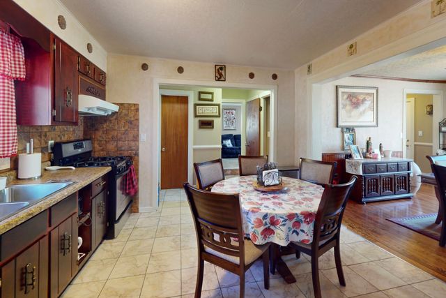 423 S Main Street S, Montgomery, IL 60538