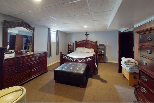 423 S Main Street S, Montgomery, IL 60538