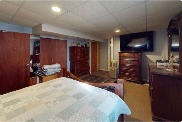 423 S Main Street S, Montgomery, IL 60538