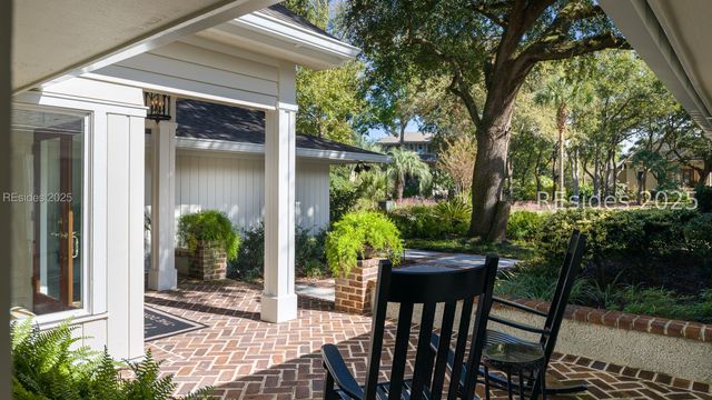 43 Scarborough Head Rd, Hilton Head Island, SC 29928