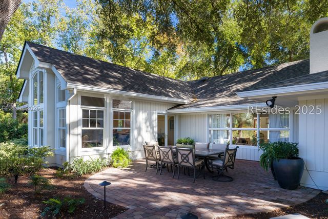 43 Scarborough Head Rd, Hilton Head Island, SC 29928