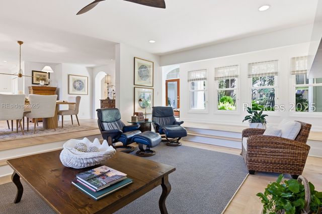 43 Scarborough Head Rd, Hilton Head Island, SC 29928