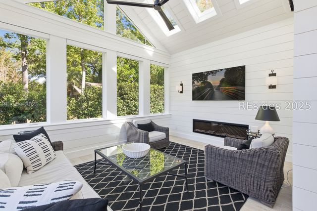 43 Scarborough Head Rd, Hilton Head Island, SC 29928