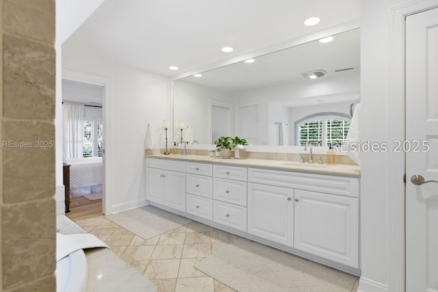 43 Scarborough Head Rd, Hilton Head Island, SC 29928