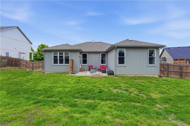 20903 W 72nd Terrace, Shawnee, KS 66218