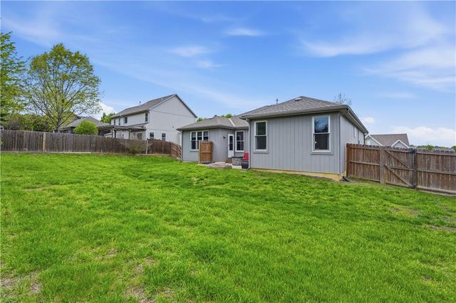 20903 W 72nd Terrace, Shawnee, KS 66218