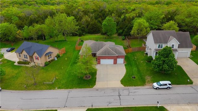 20903 W 72nd Terrace, Shawnee, KS 66218