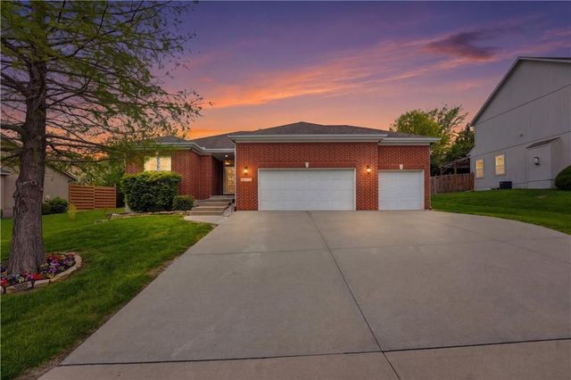 20903 W 72nd Terrace, Shawnee, KS 66218