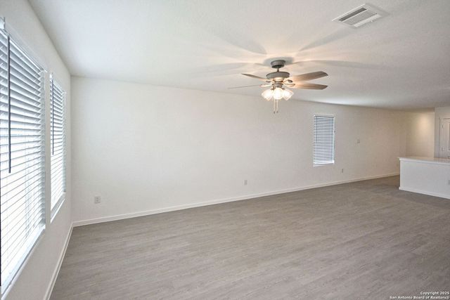 446 PAYTON PL, Marion, TX 78124