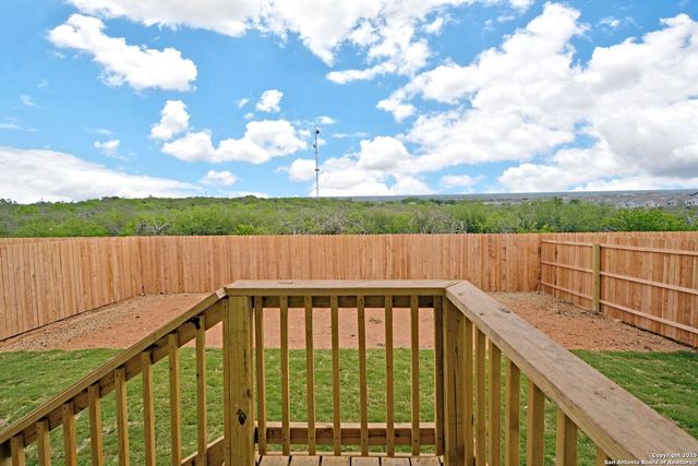 446 PAYTON PL, Marion, TX 78124