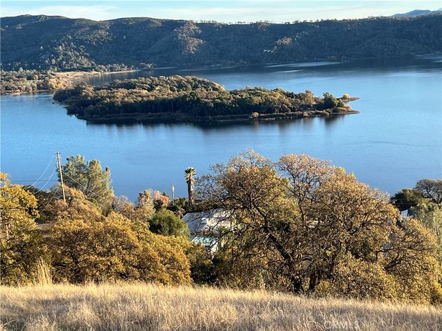 11872 Konocti, Clearlake Oaks, CA 95423