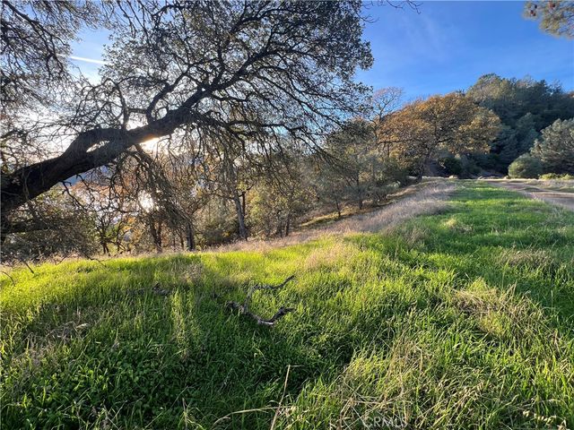 11872 Konocti, Clearlake Oaks, CA 95423