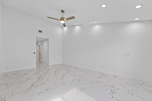 6 Clubhouse Lane, Boynton Beach, FL 33436