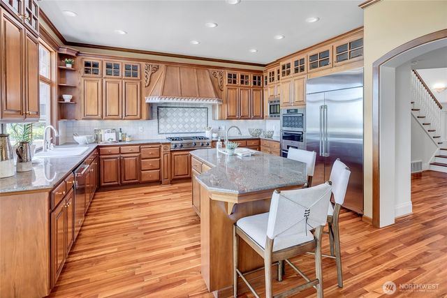 17186 SE 58th Street, Bellevue, WA 98006