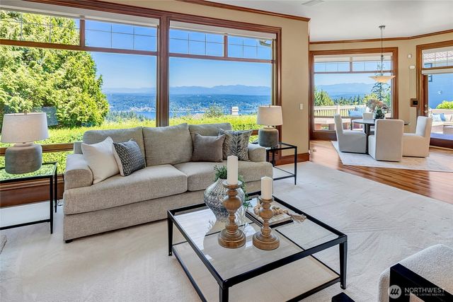 17186 SE 58th Street, Bellevue, WA 98006