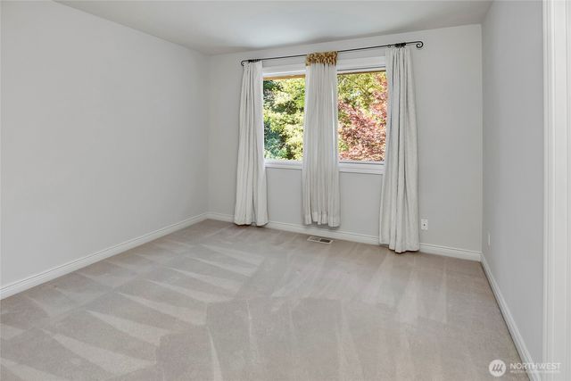 17186 SE 58th Street, Bellevue, WA 98006