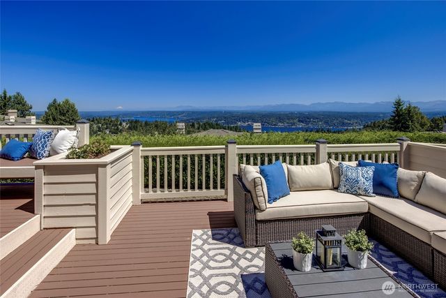 17186 SE 58th Street, Bellevue, WA 98006