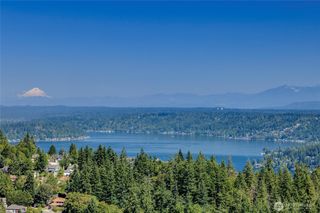 17186 SE 58th Street, Bellevue, WA 98006