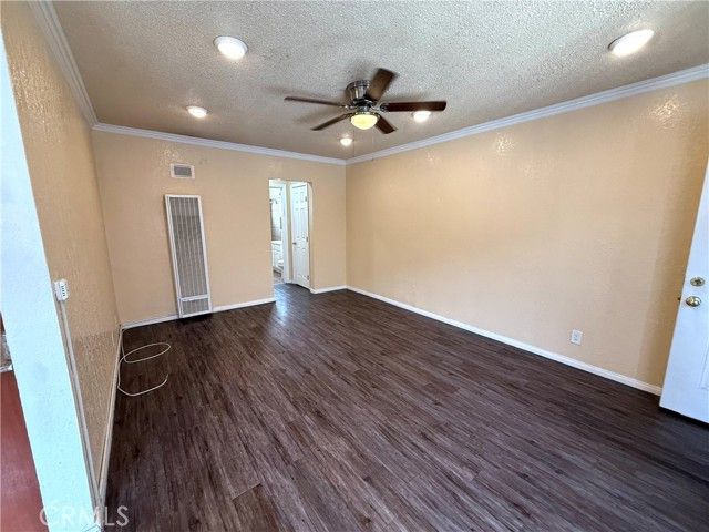 10234 Woodworth Avenue 2, Inglewood, CA 90303