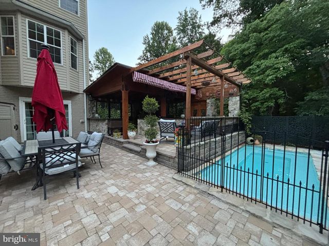 10008 THOMAS BROOKE PL, Upper Marlboro, MD 20772