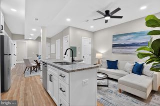 212 36TH ST NE #3, Washington, DC 20019