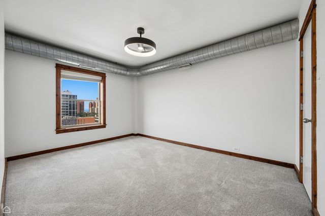 5400 S Harper Avenue 1403, Chicago, IL 60615