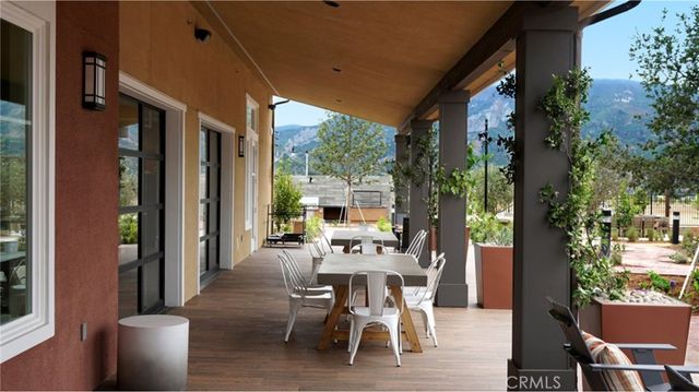 2027 Pyrenes Place, Santa Paula, CA 93060