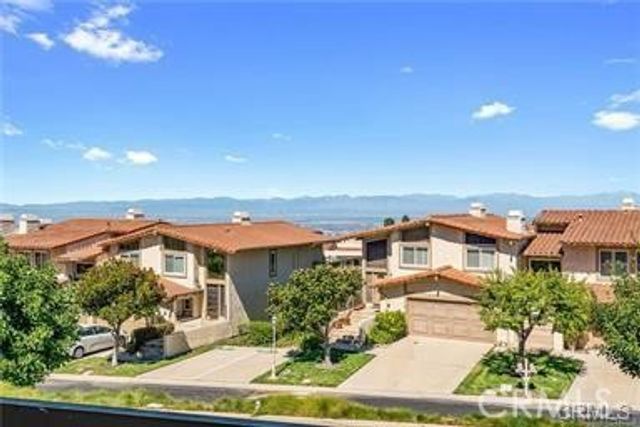 15 Hilltop, Rancho Palos Verdes, CA 90275