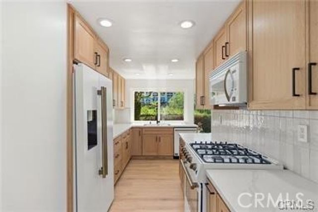 15 Hilltop, Rancho Palos Verdes, CA 90275