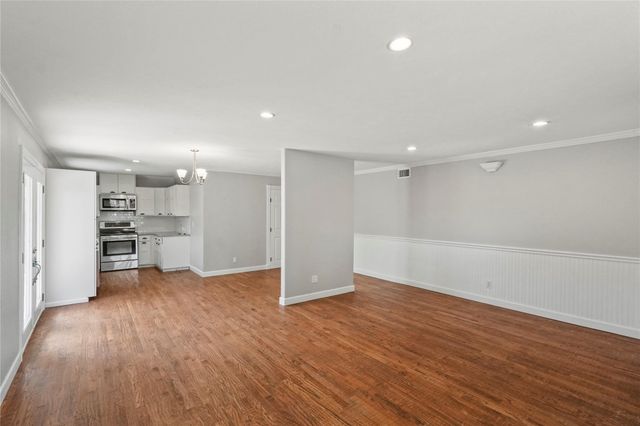 1637 Dell Oak Drive, Garland, TX 75040