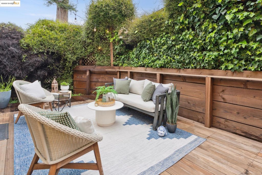 property-img