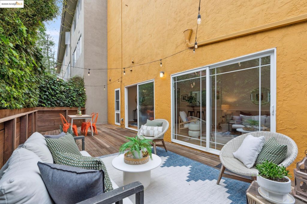 property-img