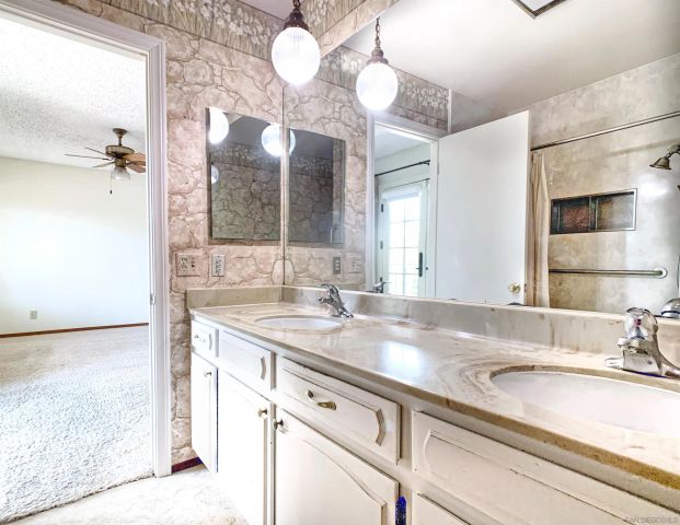625 VAN HORN RD, El Cajon, CA 92019