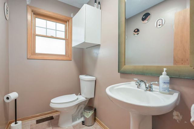 1115 Newton Avenue N, Minneapolis, MN 55411