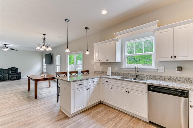 142 Copperfield Drive, Trenton, SC 29847