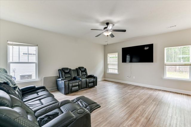 142 Copperfield Drive, Trenton, SC 29847