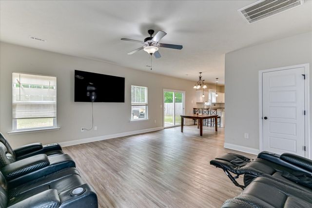142 Copperfield Drive, Trenton, SC 29847
